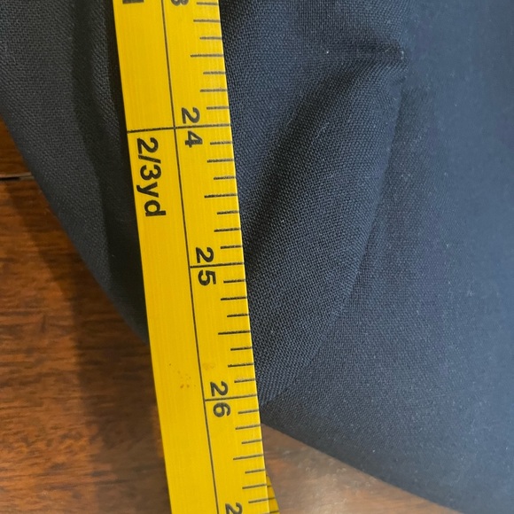 Jos A Bank  42Long 100% worsted dark navy, blazer  excellent condition - Picture 5 of 6